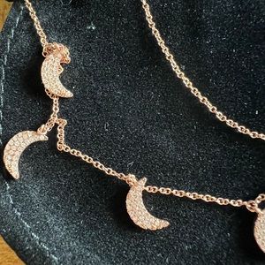 Fighting Eel Rola necklace